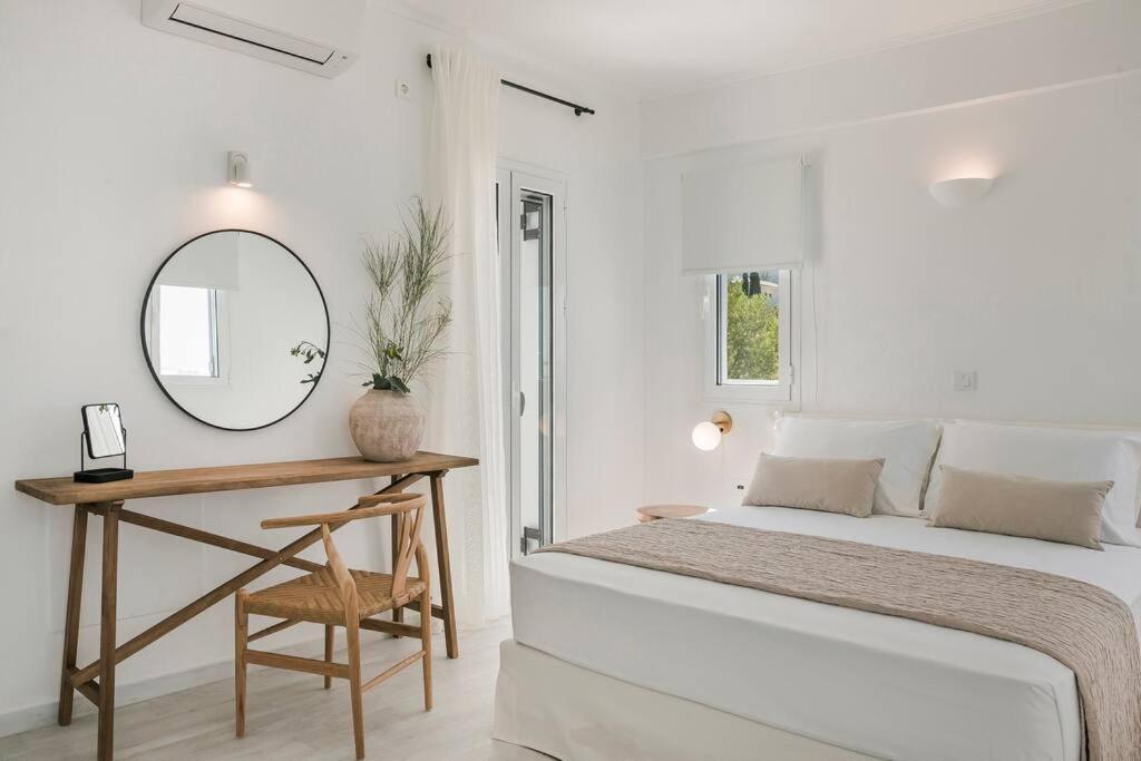 Lourdas White Villa Lourdata  Exterior foto