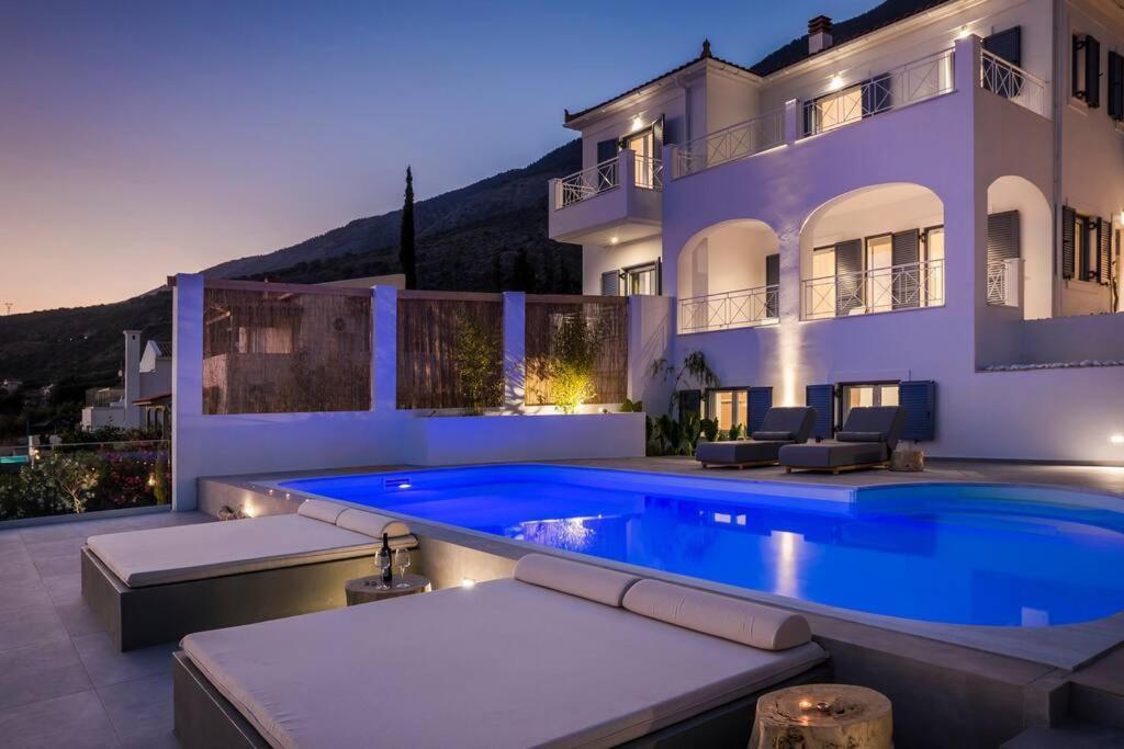Lourdas White Villa Lourdata  Exterior foto