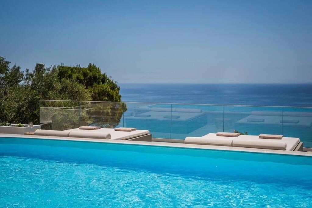 Lourdas White Villa Lourdata  Exterior foto
