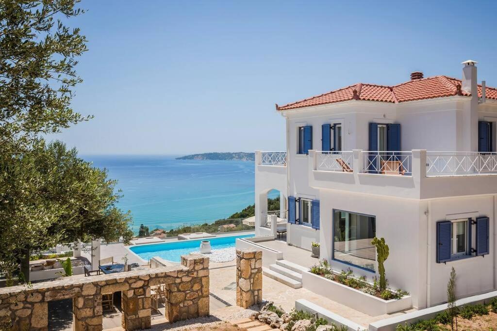 Lourdas White Villa Lourdata  Exterior foto
